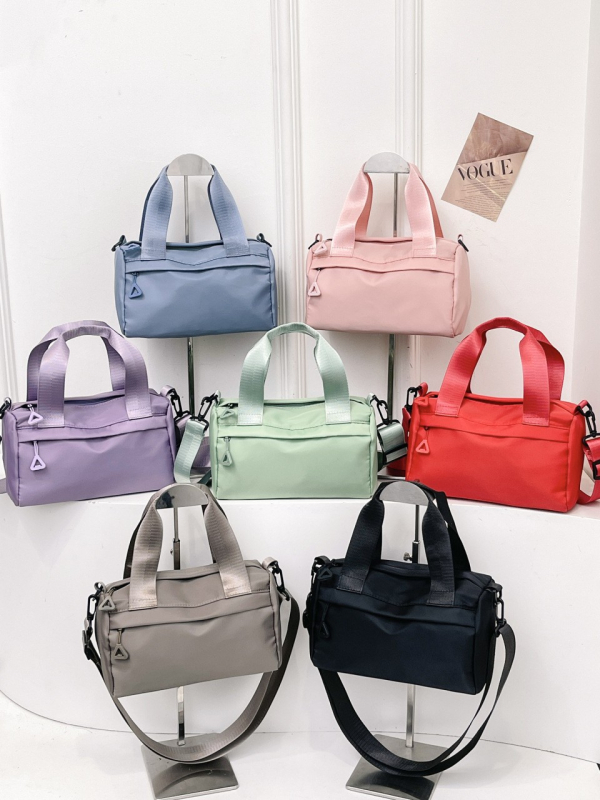 Crossbody torba od Oxford tkanine, horizontalnog kvadratnog oblika, zatvarač, pretinice za telefon i dokumente, ulični stil