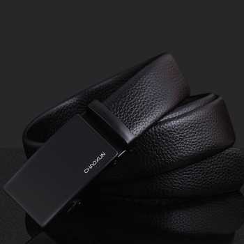 Curea pentru bărbați cu cataramă automată, din piele sintetică, cataramă din aliaj, stil simplu modern business-casual.