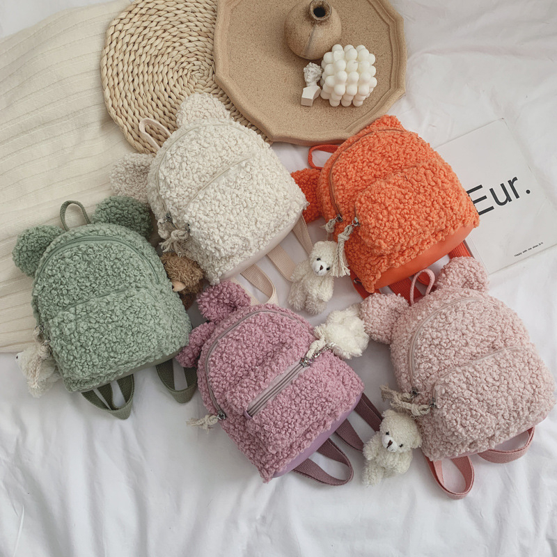 Batoh s plyšovým zajačikom pre dievčatá, do škôlky, model 1951, vodeodolný a odolný, materiál jahňacia vlna, vzor zvierat