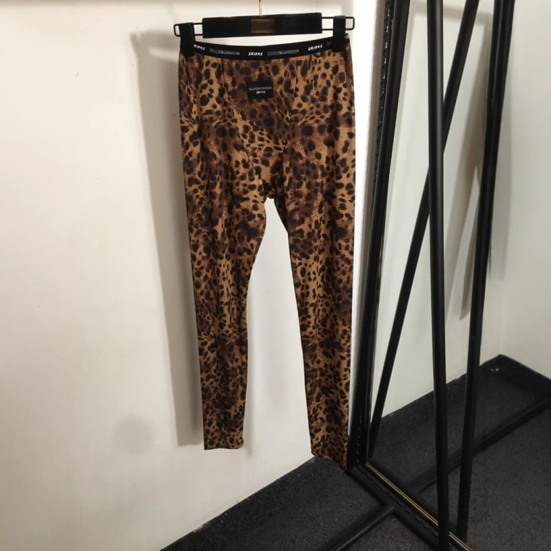 Legice s leopard uzorkom i logom, elastične, uske, 95% pamuk, 70–80% poliester, 3D efekt