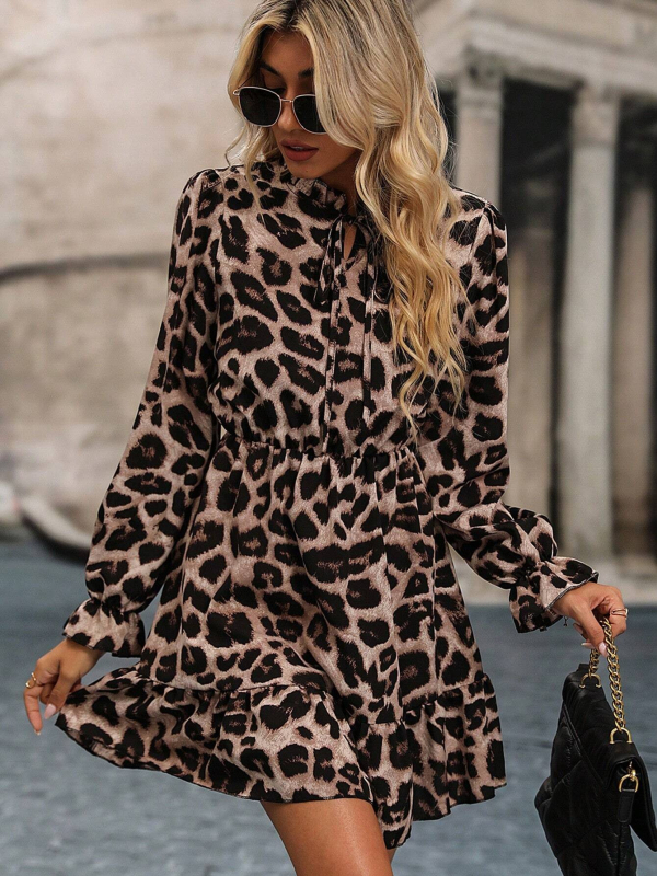 Haljina A-linije s leopard printom, puff rukave, V izrez, šifonski materijal, digitalni tisak, elastičan pojas, srednja duljina
