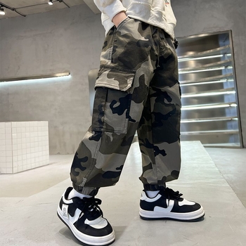 Gyerekeknek készült cargo nadrág, bolyhosított poliészter, 65% poliészester, középmagas derekú elasztikus derékszíj, 3–8 éveseknek