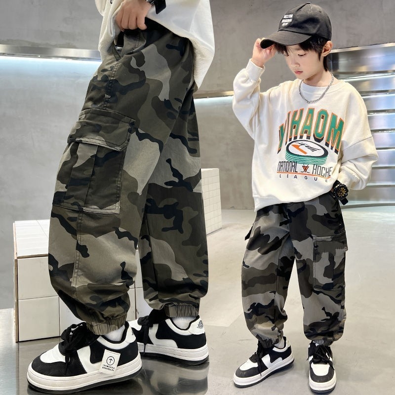 Gyerekeknek készült cargo nadrág, bolyhosított poliészter, 65% poliészester, középmagas derekú elasztikus derékszíj, 3–8 éveseknek