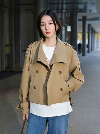 Női dupla gombos trench kabát, lazább szabás, pamut-poliészter keverék, raglán ujjak, rever gallér