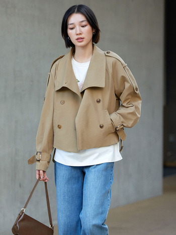 Női dupla gombos trench kabát, lazább szabás, pamut-poliészter keverék, raglán ujjak, rever gallér