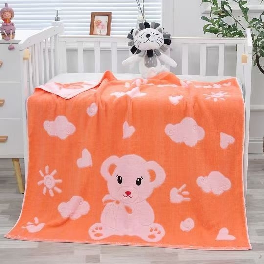 Бебешка хавлия от чист памук, терри жакардова тъкан, 32 нишки, тегло 500 г+ за бебета