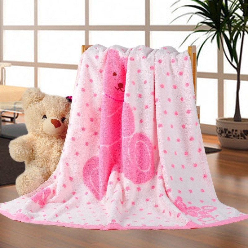 Бебешка хавлия от чист памук, терри жакардова тъкан, 32 нишки, тегло 500 г+ за бебета