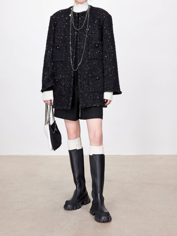 Kaput od vunene smeše, jedinstveni materijal, regular kroj, dugi rukavi, okrugli ovratnik sa skrivenim zatvaračima