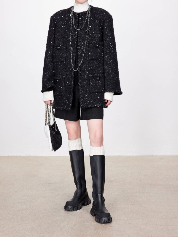 Kaput od vunene smeše, jedinstveni materijal, regular kroj, dugi rukavi, okrugli ovratnik sa skrivenim zatvaračima