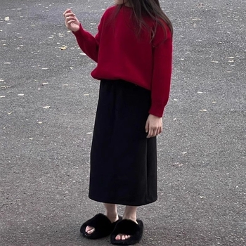 Lányoknak készült hosszú, A-vonalú vállpántos szoknya, 91–95% pamut, pamut bélés, téli viselet