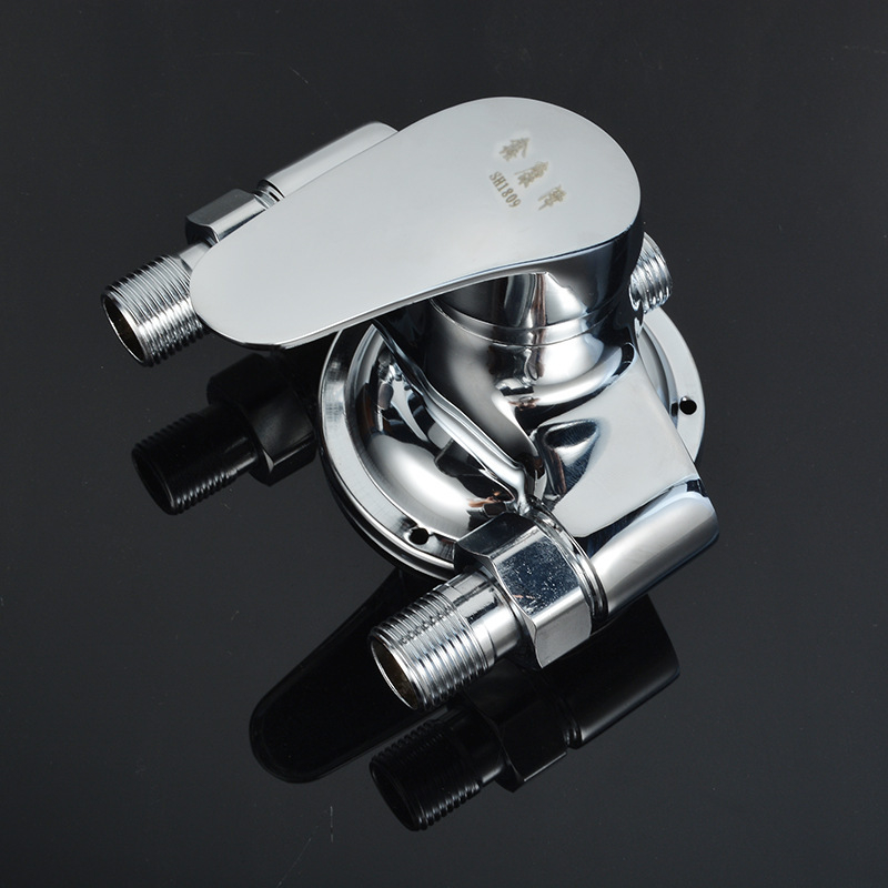 Zuhanykeverő, cinkötvözetes test, 100 működési hőmérséklet, névleges nyomás 10, 4-pontos bemenet-kimenet