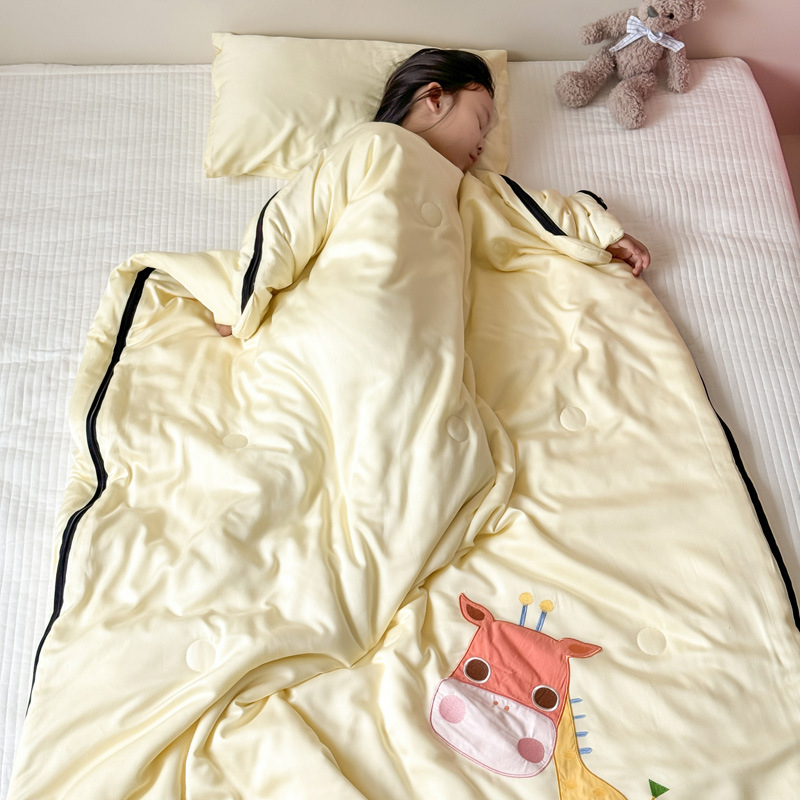 Gyerekeknek szóló alvózsák / takaró, 100% pamut anyag, súly 1.6-2 kg, töltet 20% szója rost + 80% poliészter rost, egyszerű stílus