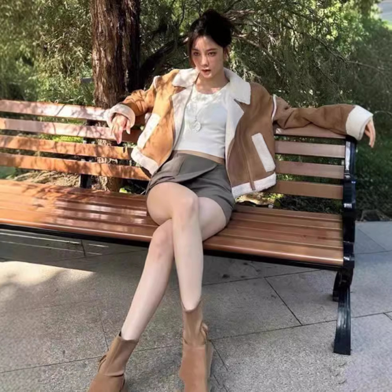 Damska jakna s patentom, motocikl stil, pliš Chenille podstava, Polo ovratnik, dugi prinčevi rukavi, spandex smjesa <30%