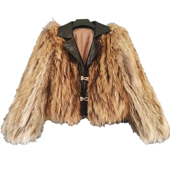 Женско палто от овча кожа с пухено кант, къс модел, есен 2024