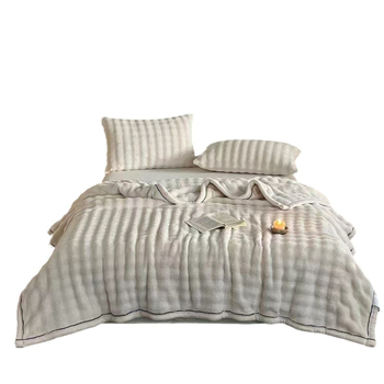 Flanel takaró egyszínű, poliészter, súly 300–500 g, egy rétegű, téli használatra