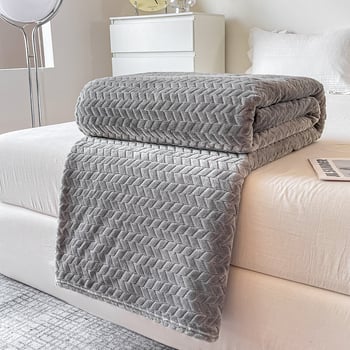 Isna flanel takaró – egyszínű, modern minimalist stílus, minden évszakra alkalmas, testreszabható