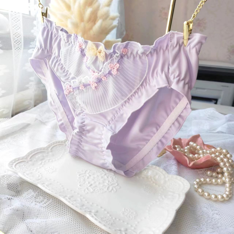 Ženske gaćice od Milk Silk, srednji pojas, pamučna podstava u području prepona, tkanina sa Spandexom