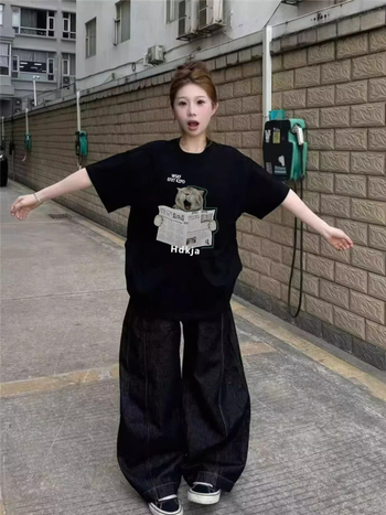 Női pamut rövid ujjú felső szöveges mintával, laza szabású, kerek nyakú