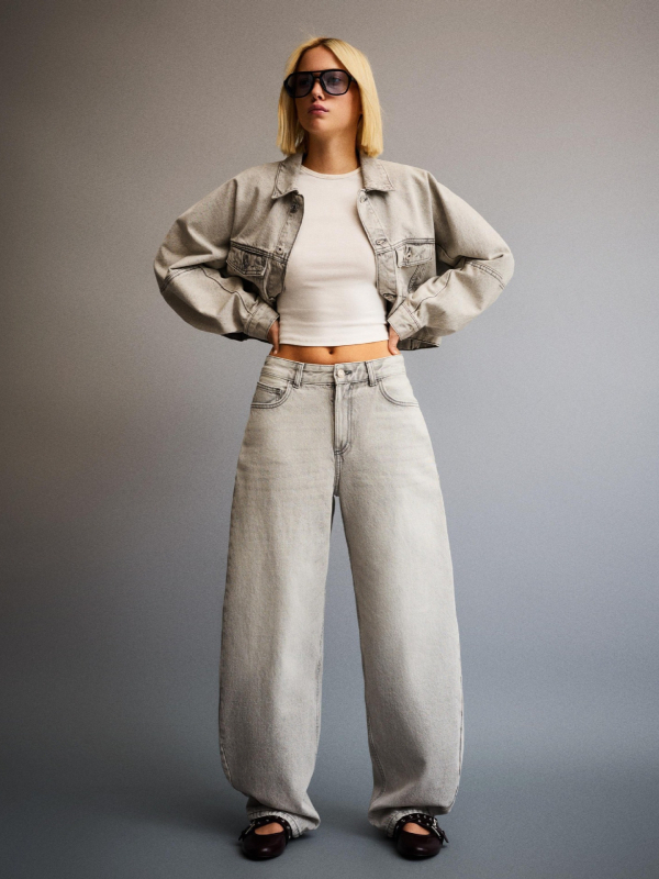 Női farmernadrág magas derekú, széles szárú, denim, pamut 50–70%, őszi 2025