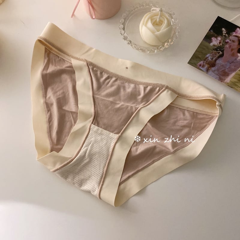 Ženske gaćice od modal materijala — niski struk, visok kroj, bez tragova, prozračne, udobne