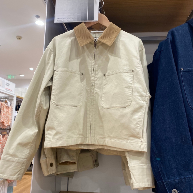 Jakna od mješavine chenille-spandex, dugi rukavi, polo ovratnik sa zatvaranjem na zip, slobodan kroj