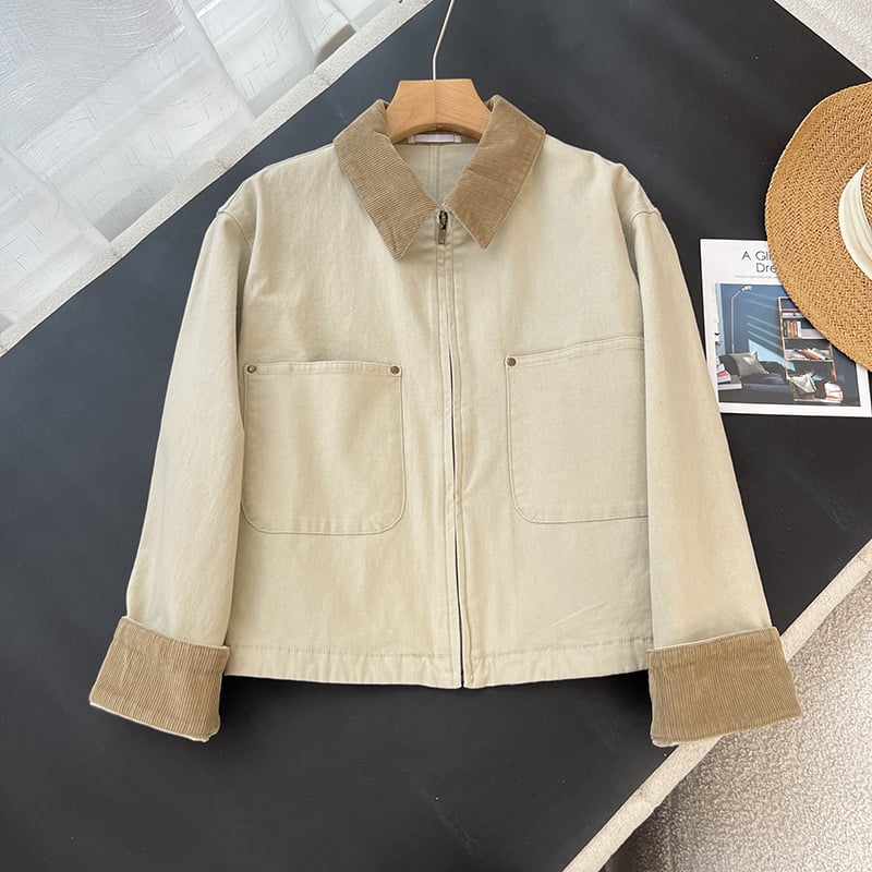 Jakna sa zipom, ovratnikom i džepovima — kolažni dizajn od pamukasto-mješavine materijala