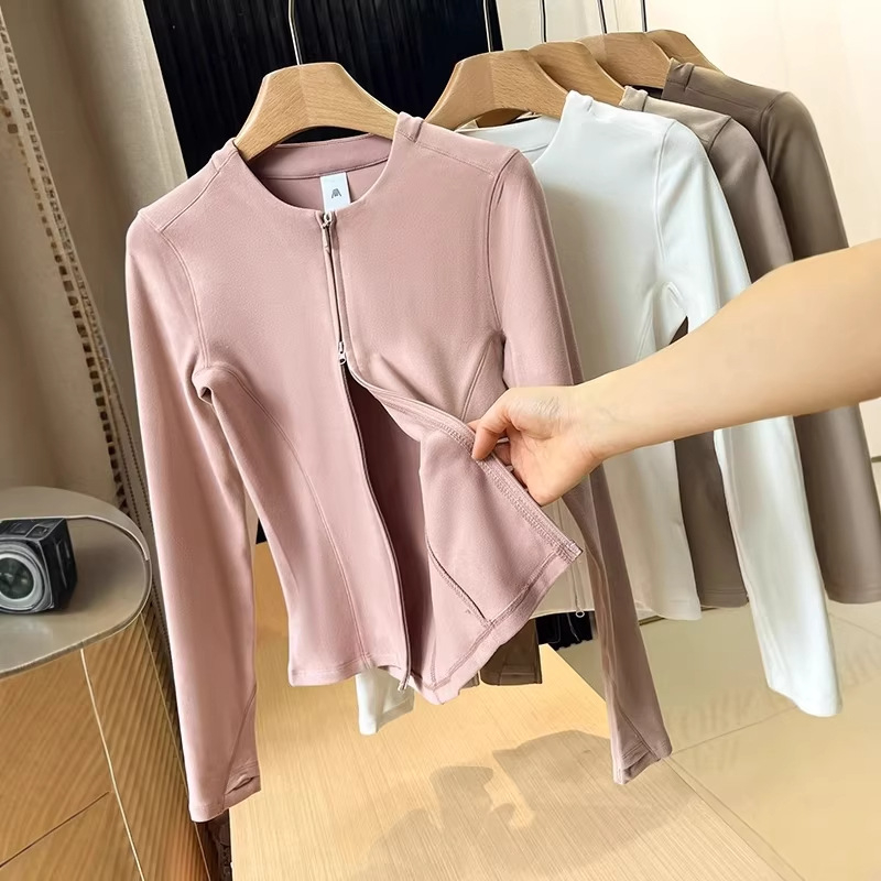 Cardigan slim fit od Lycra sa zatvaračem i polo ovratnikom