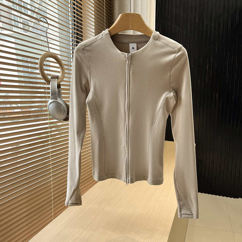 Cardigan slim fit od Lycra sa zatvaračem i polo ovratnikom