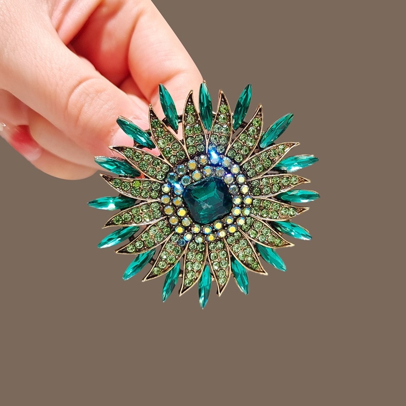 Broš suncokret s dijamantima, cink legura, oblik cvijeta, dijamantna obrada, za žene