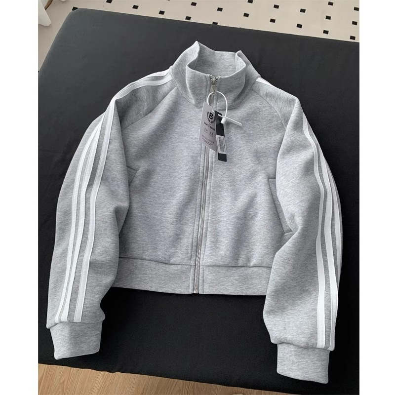 Ženska koreanskog stila zip cardigan s tri pruge baseball dizajnom, pamuk-poliester smjesa, stojeći ovratnik, dugi rukavi, opušten kroj, dužina 40–50 cm