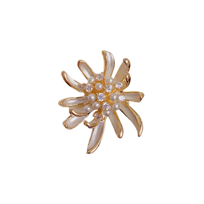 Broš • Bakreni materijal • Ženski lagani luksuzni stil • Oblik cvijeta • Pravo pozlaćivanje • Višenamjenski dodatak