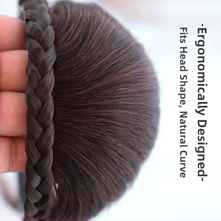 Perucă cu bandă pentru păr integrată, cu păr pe firuri laterale și breton pentru acoperirea părului gri. Material: sârmă rezistentă la temperaturi înalte • Poate fi vopsită și îndreptată • Tip breton: drept sau înclinat