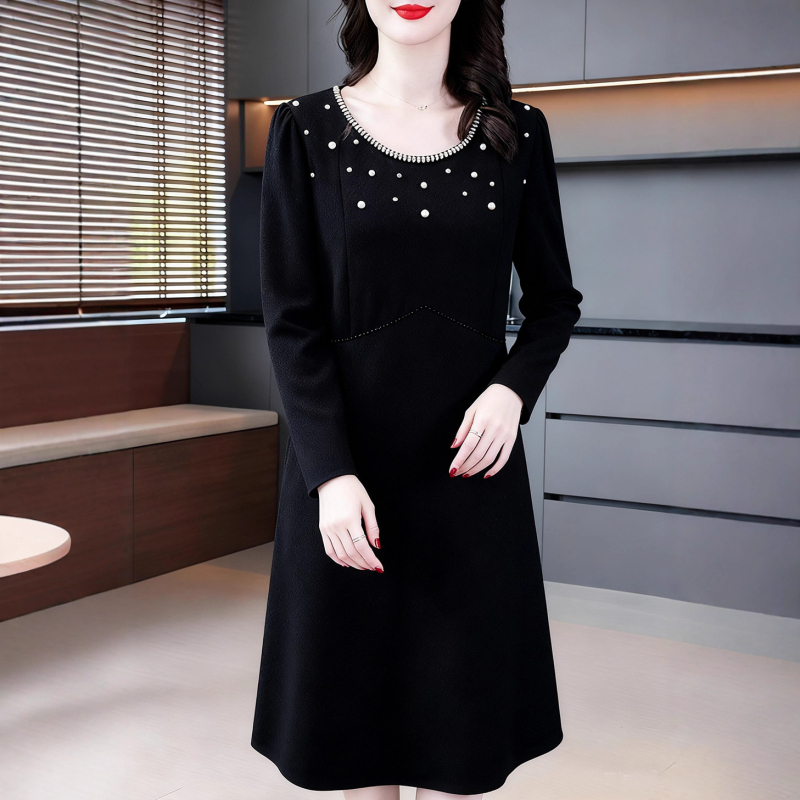 Šifonska haljina, 90–95% poliester, sekundarni poliester <30%, elegantan stil za svakodnevne prilike, duljina haljine 99 cm