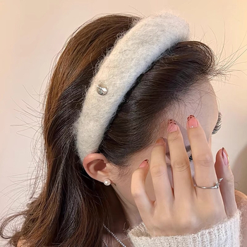 Bandă de păr în stil coreean, model carouri, formă U, material metal, iarnă 2025