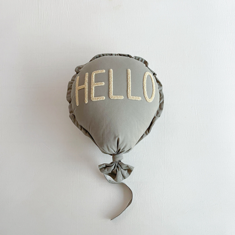 Vankúš INS štýlu — bavlnený poťah, polyesterová výplň, tlačený textil