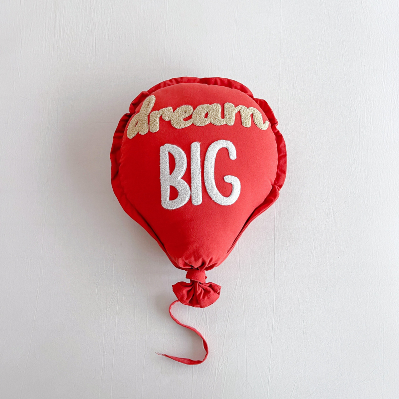 Vankúš INS štýlu — bavlnený poťah, polyesterová výplň, tlačený textil