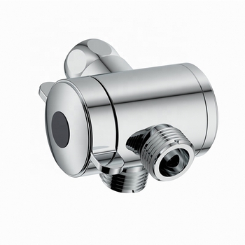 Trostruki tuš rasvodnik od nehrđajućeg čelika, spiralna montaža, elektroplatinirani završni sloj, 0–90°C, Model DT1011CP