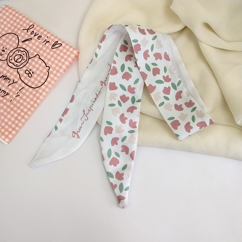 Bandă pentru păr din material textil în stil franțuzesc, cu accent floral și model în carouri — Număr de producție A177