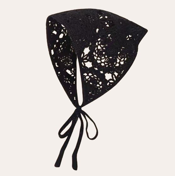 Headwear: Women's hollow-knit headscarf with lace-up triangular headband, Japanese pastoral style (Material: Other; Kind: Headbands, hair ties; Shape: Women's; Season: 2025 Summer)