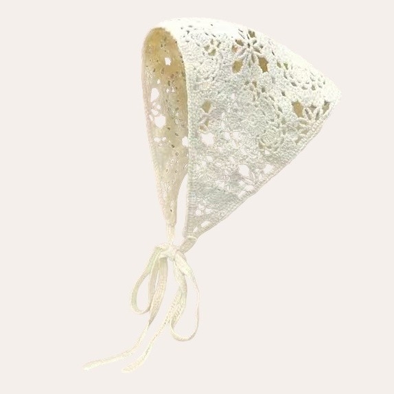 Headwear: Women's hollow-knit headscarf with lace-up triangular headband, Japanese pastoral style (Material: Other; Kind: Headbands, hair ties; Shape: Women's; Season: 2025 Summer)