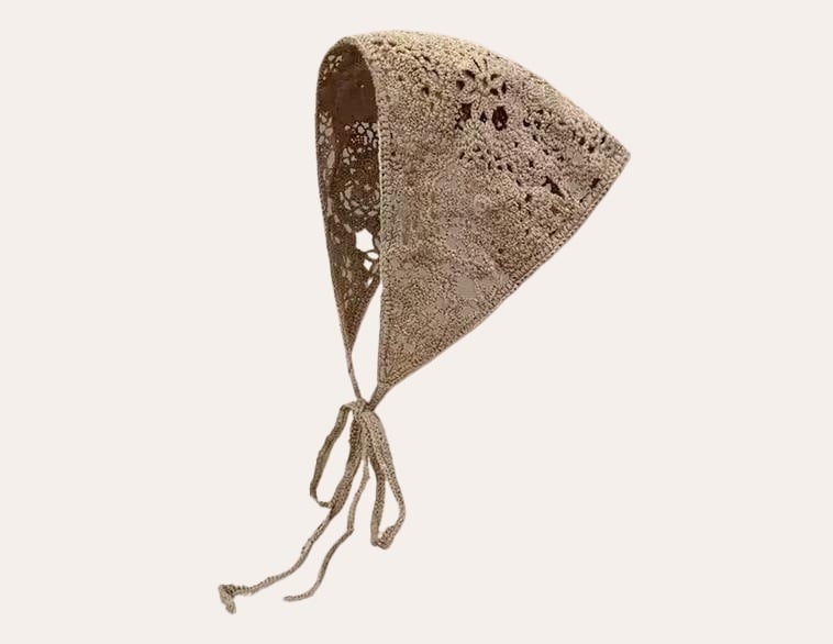 Headwear: Women's hollow-knit headscarf with lace-up triangular headband, Japanese pastoral style (Material: Other; Kind: Headbands, hair ties; Shape: Women's; Season: 2025 Summer)