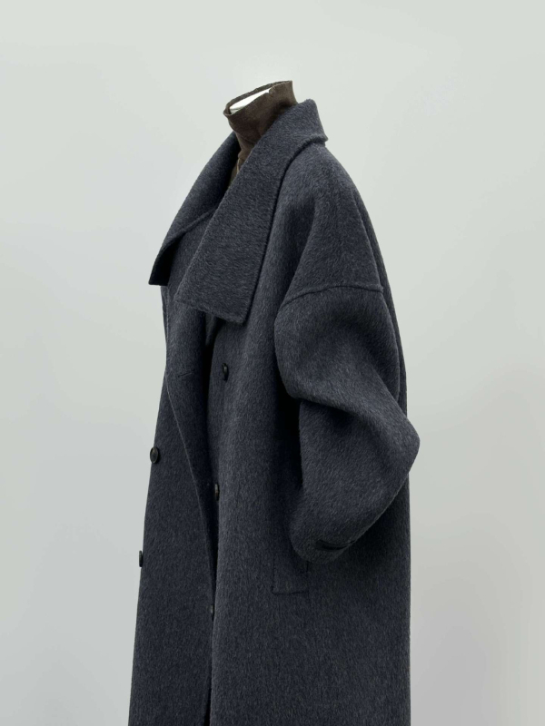 Ženski vuneni kaput, dug, s stojećim ovratnikom, dvostruko kopčanje, udoban kroj, gusta vuna, elegantan gradski stil
