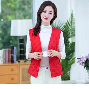 Дамски пухен жилет, тесен силует, V-образно деколте, Nylon плат, пух бял гъши 86–90%