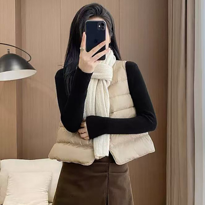 SEVEN TEARS Γυναικείο γιλέκο με πούπουλα, 86-90% λευκό χήνας πούπουλο, παχύ πολυεστέρας, σταθερή γιακά, κρυφό κούμπωμα με κουμπιά, μήκος 50-65 εκ, Χειμώνας 2025, κομψό αστικό στυλ
