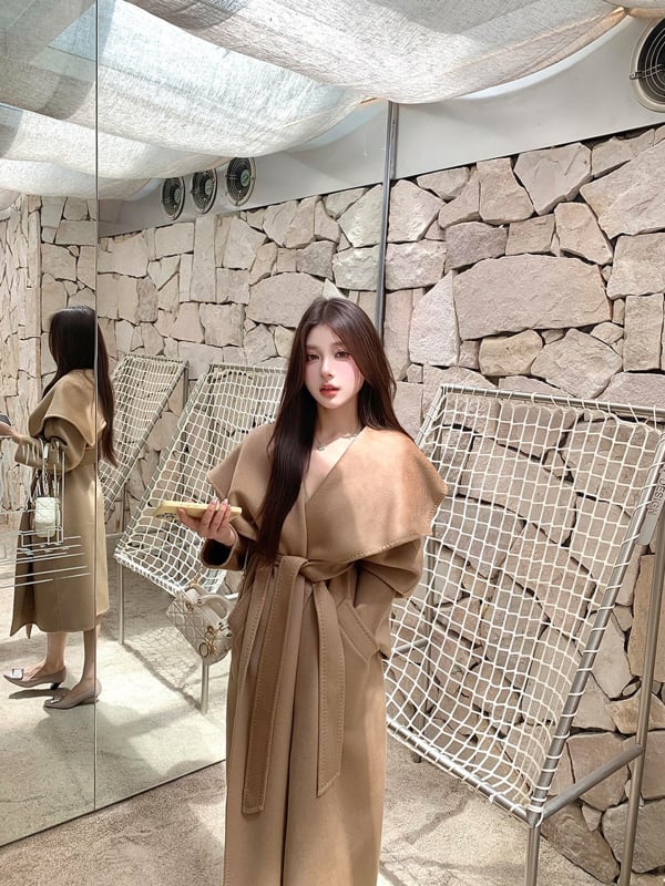 Ženski vuneni kaput od ovčje vune, udoban kroj, dugački model, rever, Zima 2025