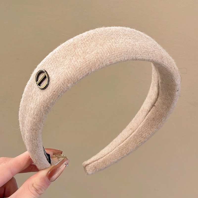 Női Koreai stílusú széles fejpánt, kézzel készített, kevert anyagokból, eredeti dizájn.