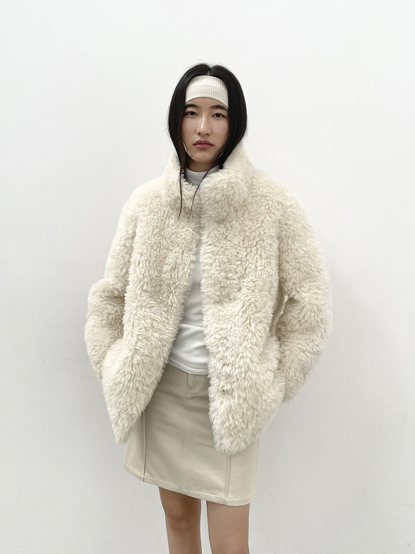 Ženski vuneni kaput sa stojećim ovratnikom i umjetnom krznom, poliester materijal, slobodan kroj, casual japansko-korejski stil