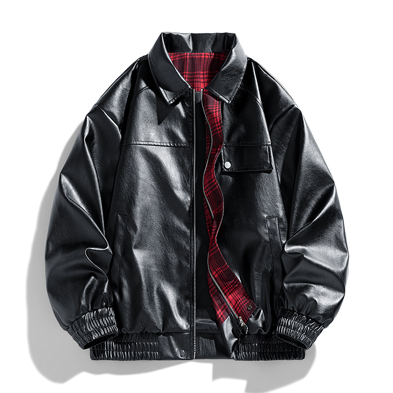 Férfi PU bőrdzseki motoros stílusban, sportos szabás, laza illeszkedés, gallér: rever, dupla gombolás, közepes hossz 65–80 cm, 2025 tavasz