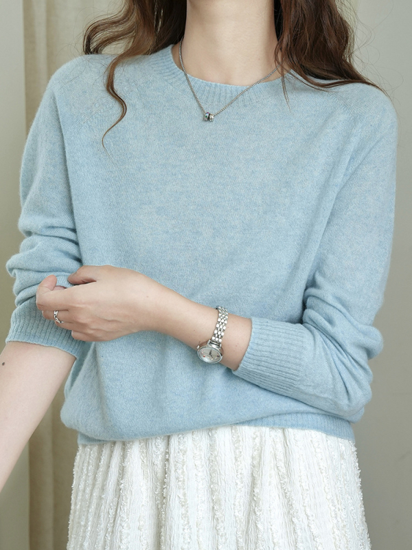 Kasmírszálas pulóver, kerek nyakú, hosszú ujjú, bő szabás