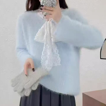 Mesterséges kasmír kötött pulóver patchwork csipkével, V-nyakú, hosszú ujjú, laza szabású, normál hossz